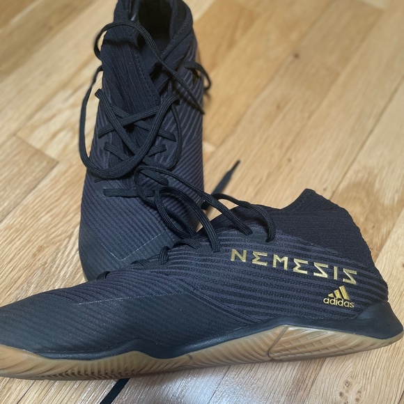 Adidas Nemesis Men's Soccer Indoor or Turf Shoes, US 8.5 size, Black - Picture 1 of 6